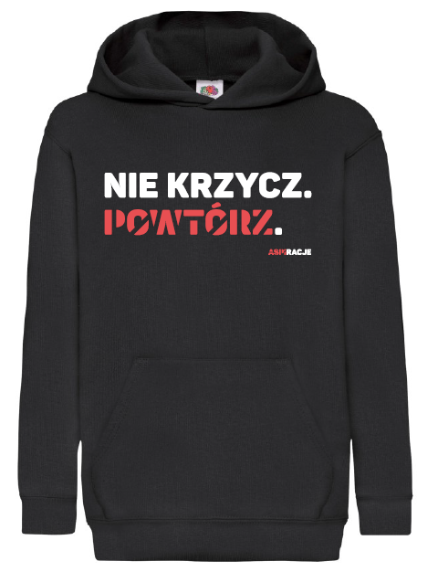 aspiracje_nie_krzycz_czarna_bluza_kaptur_kids.png
