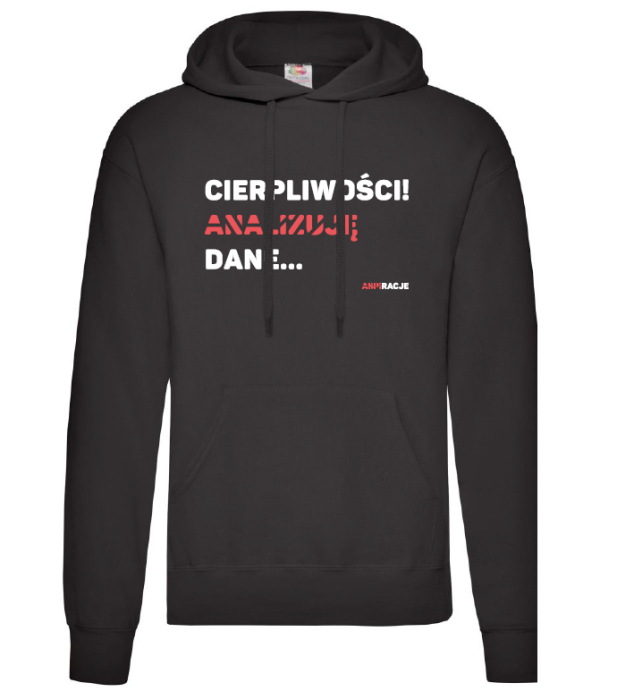 Analizuję dane czarna bluza kaptur aspiracje.png