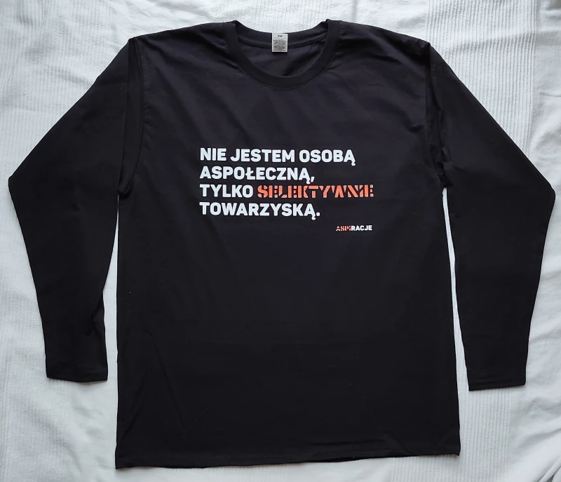 longsleeve_aspołeczny.jpg